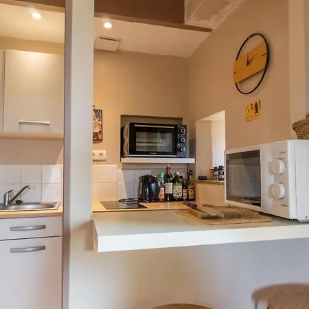 Rustique Avec 2 Chambres, Nature, Animaux Admis, Wifi Et Parking *