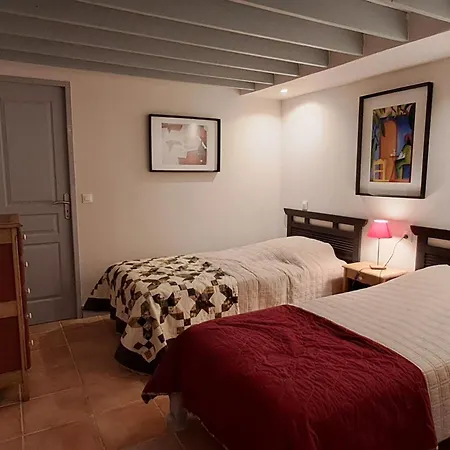 Сasa de vacaciones Rustique Avec 2 Chambres, Nature, Animaux Admis, Wifi Et Parking - Fr-1-622-78 *