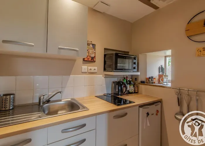 Сasa de vacaciones Rustique Avec 2 Chambres, Nature, Animaux Admis, Wifi Et Parking - Fr-1-622-78 Vihiers