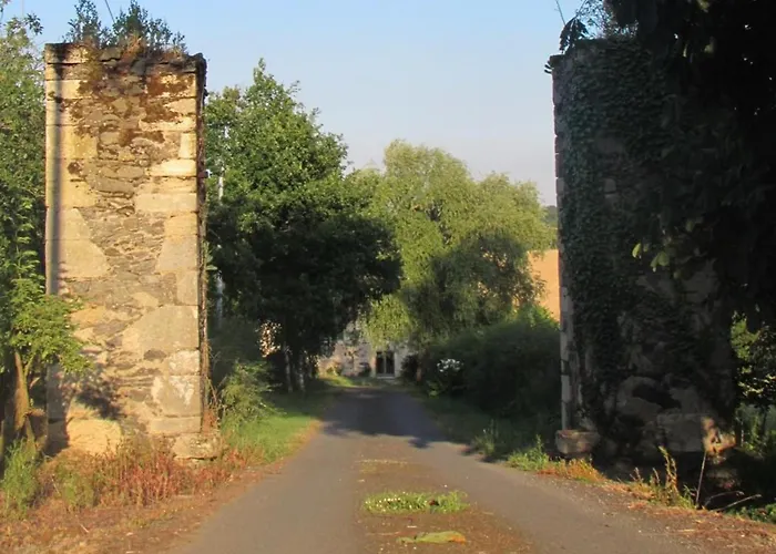 Rustique Avec 2 Chambres, Nature, Animaux Admis, Wifi Et Parking - Fr-1-622-78 Vihiers