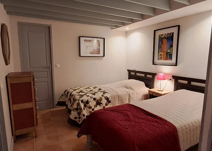 Dom wakacyjny Rustique Avec 2 Chambres, Nature, Animaux Admis, Wifi Et Parking - Fr-1-622-78 *